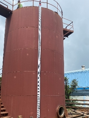 Float and Tape level indicator