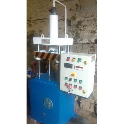 10 Hp Ms Hydraulic Notching Press Machine - Usage: Used To Cut The Corners Of Disks And Square Metal Boxes