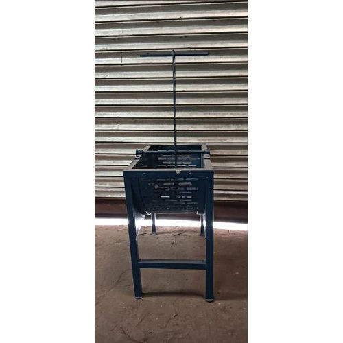 Hand Operated Groundnut Decorticator - Color: Blue