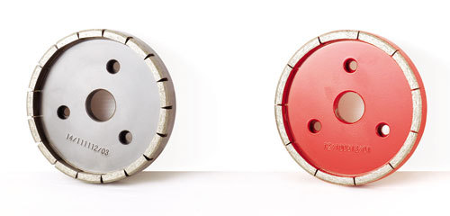 स्क्वायरिंग व्हील एप्लीकेशन: एंगुलर हेड ग्राइंडिंग