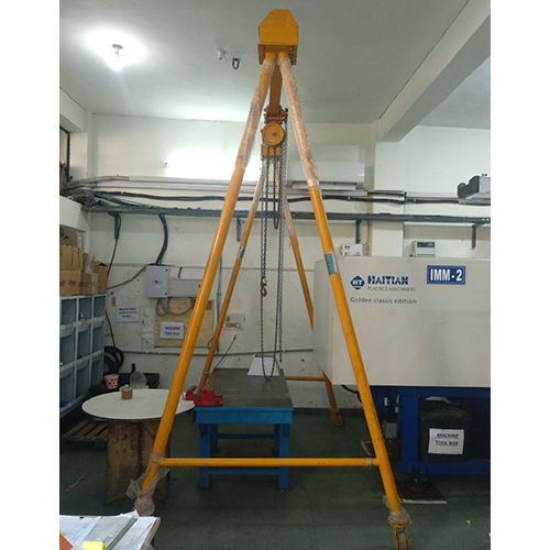 Portable Floor Crane