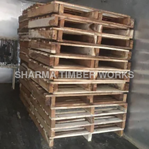 Industrial Wooden Pallets - Wooden Material, Various Sizes, Brown Color | 2-Way Entry for Versatile Storage and Transport Solutions