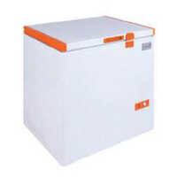 Fr170 Convertible Solar Freezer - Color: White