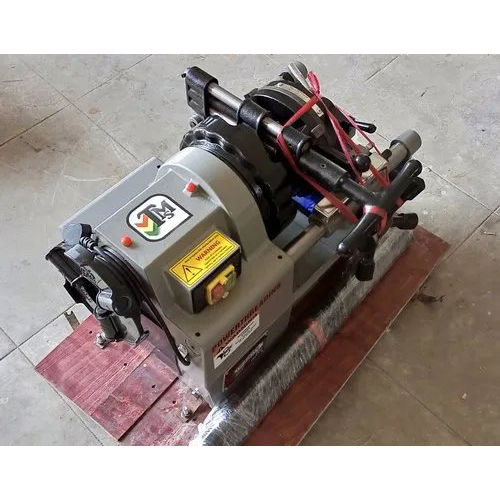 Pipe Threading Machine