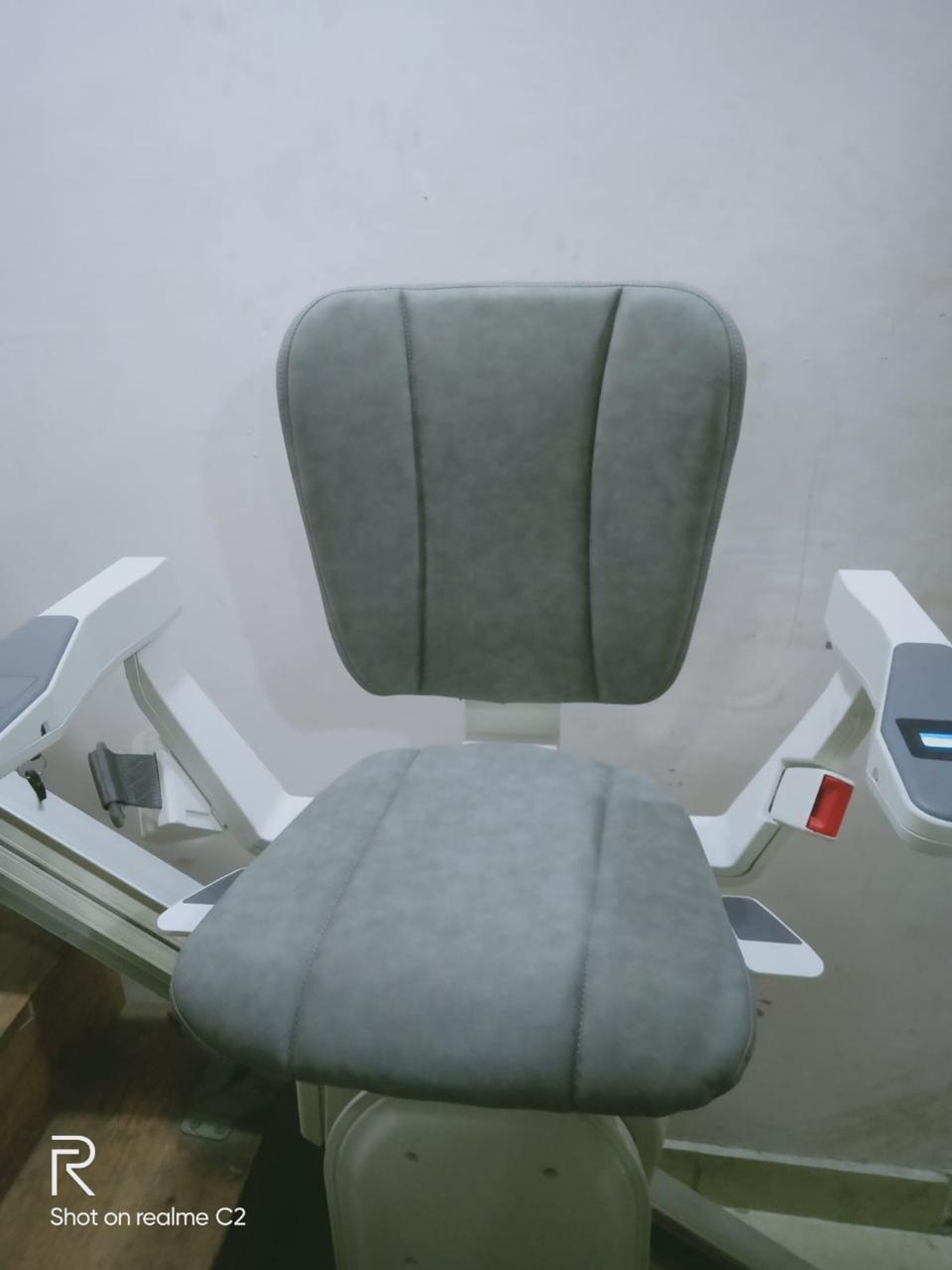 Curved Stair Lift - Car Dimension: No