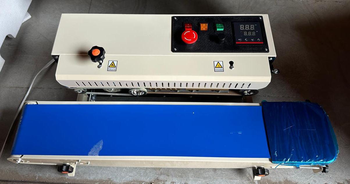 Vertical Band Sealer Machine