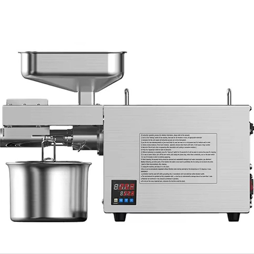 Home Use Oil Expeller Machine - Dimension (L*w*h): 37 X30 X17 Cm Centimeter (Cm)