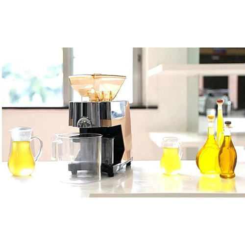 Domestic Oil Expeller Machine - Dimension (L*w*h): 46 X42 X22 Cm Centimeter (Cm)
