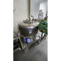 Industrial Centrifuge Machine - Mild Steel, 900 Rpm Motor | Two-stage Centrifugal Compressor For Industrial Use