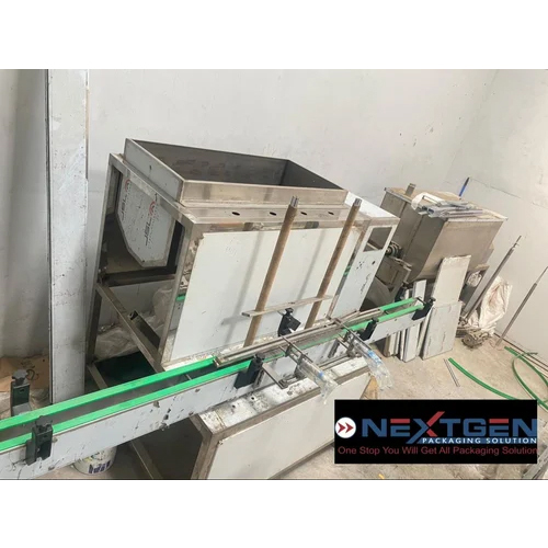 Glass Bottle Filling Machine