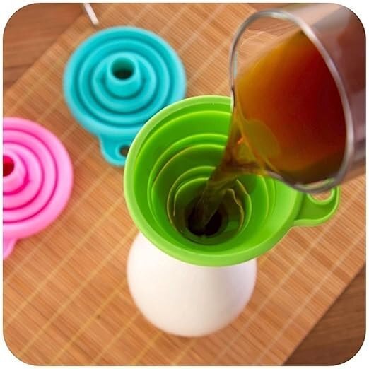 Mitsico Silicone Foldable Funnel for Water Bottle Liquid Transfer Collapsible Funnel Kitchen Tool