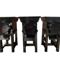 Camphor Powder Grinding Machine - Capacity: 20 Kg/hr