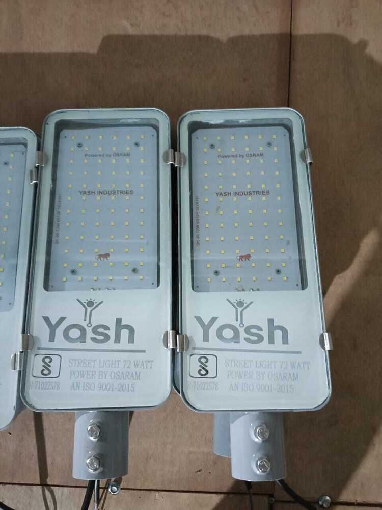 LED Street Light - Aluminium 80mm x 70mm x 30mm | 100 Watt White Light Color Weight 0.630 kg Power Factor >0.95 Efficient Lighting Solution