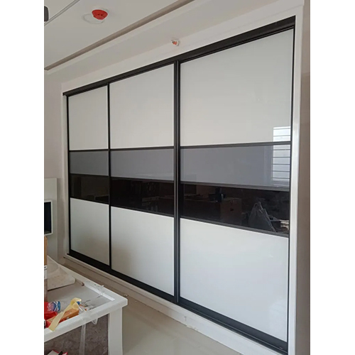 C Black Profile With Extra White Titanium Grey And Black Lacquered Glass