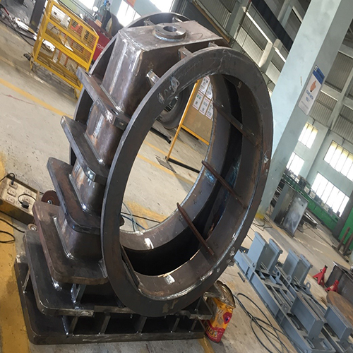 Gate Valve Fabrication - Color: Silver