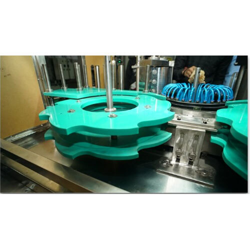 लेबलिंग मशीन