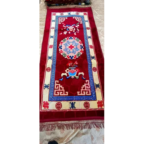 150 Gsm Velvet Printed Floor Carpet - Advantage: Non-Slip