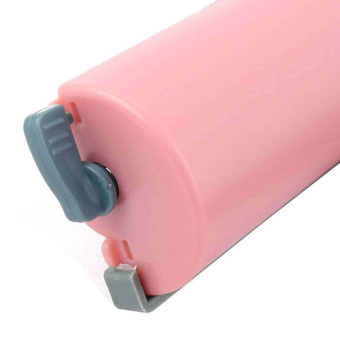 Plastic Handle Sofa Bed Clothes Lint Hair Dust Remover Cleaning Brush - Color: Pink