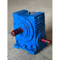 Rolling Mill Gear Box - Cast Iron, 220-440 Volt, Blue Color | High-quality Helical Gear For Heavy-duty Industrial Use