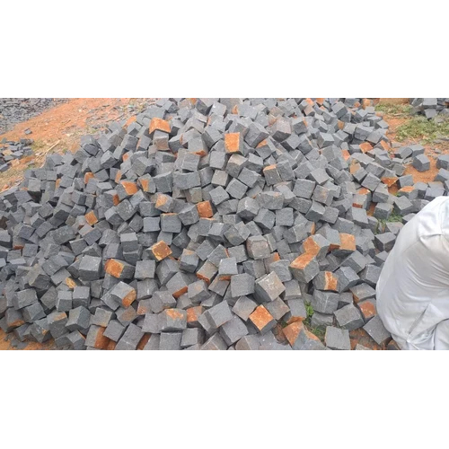 Basalt Cobble Stone - 100mm Thick, Red & Gray Natural Unpolished Cubes | Durable, Eco-Friendly, Ideal for Outdoor Pathways and Patios