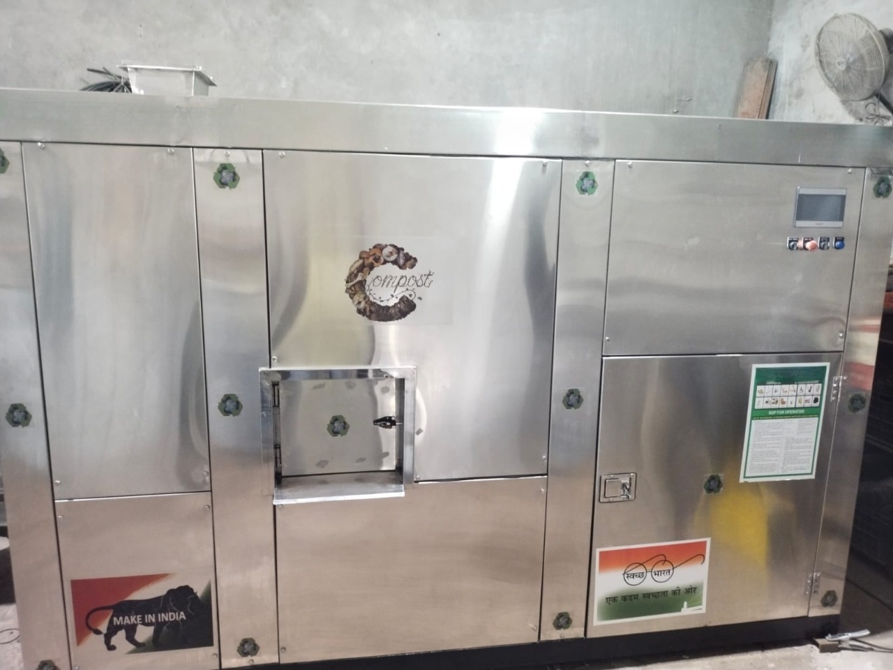 Automatic Organic Waste Composting Machine - Capacity: 100 Kg/day