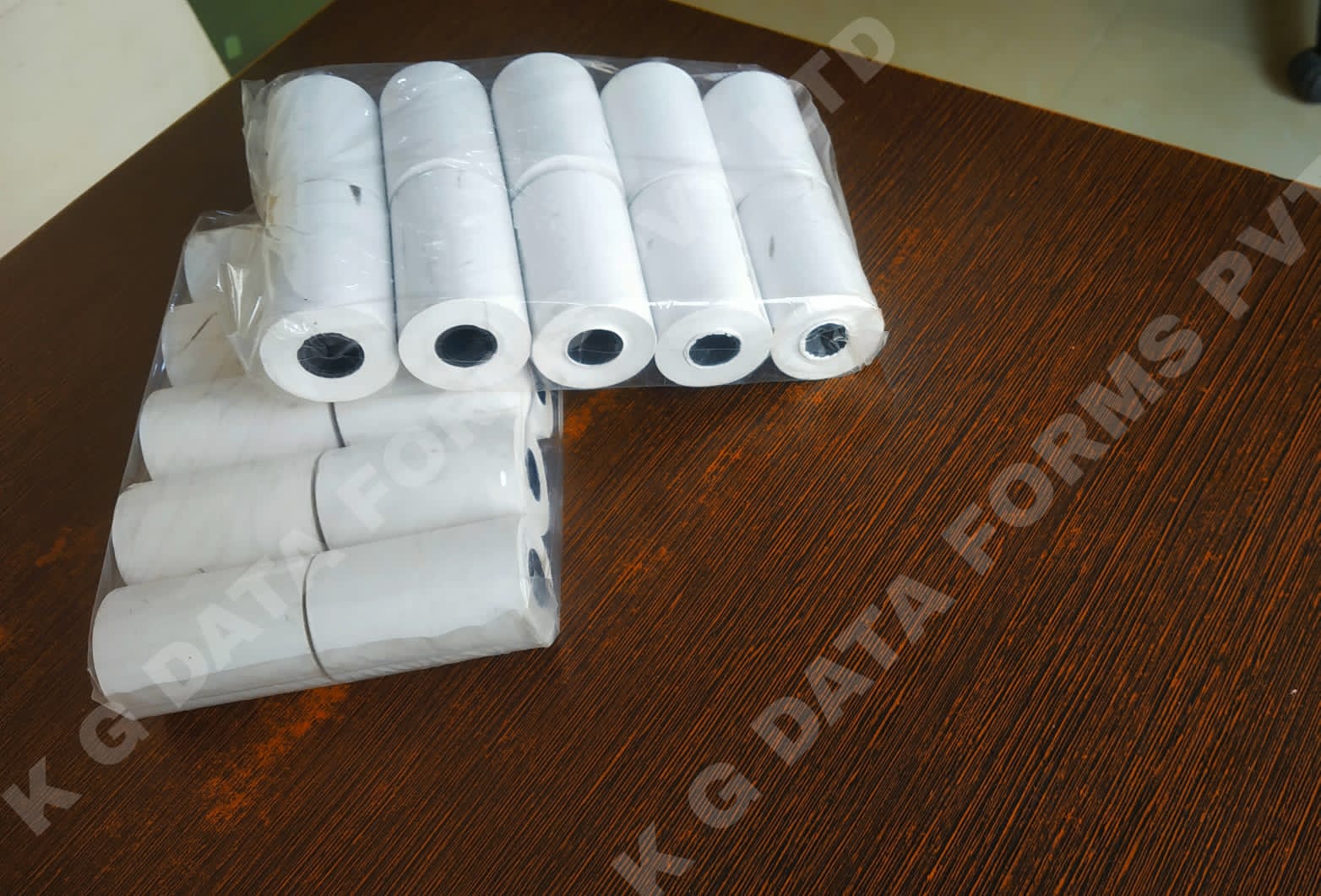 Credit Card Swiping Paper Rolls - Thermal Paper Standard Size White Color Lightweight 50 Grams | Quick Printing For Convenient Transactions