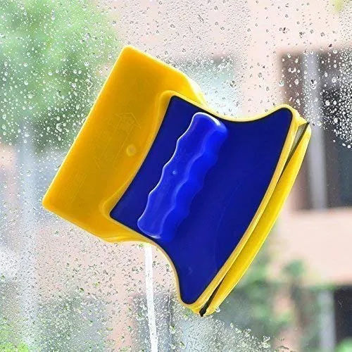 Magnetic Glass Window Cleaner - Material: Plastic