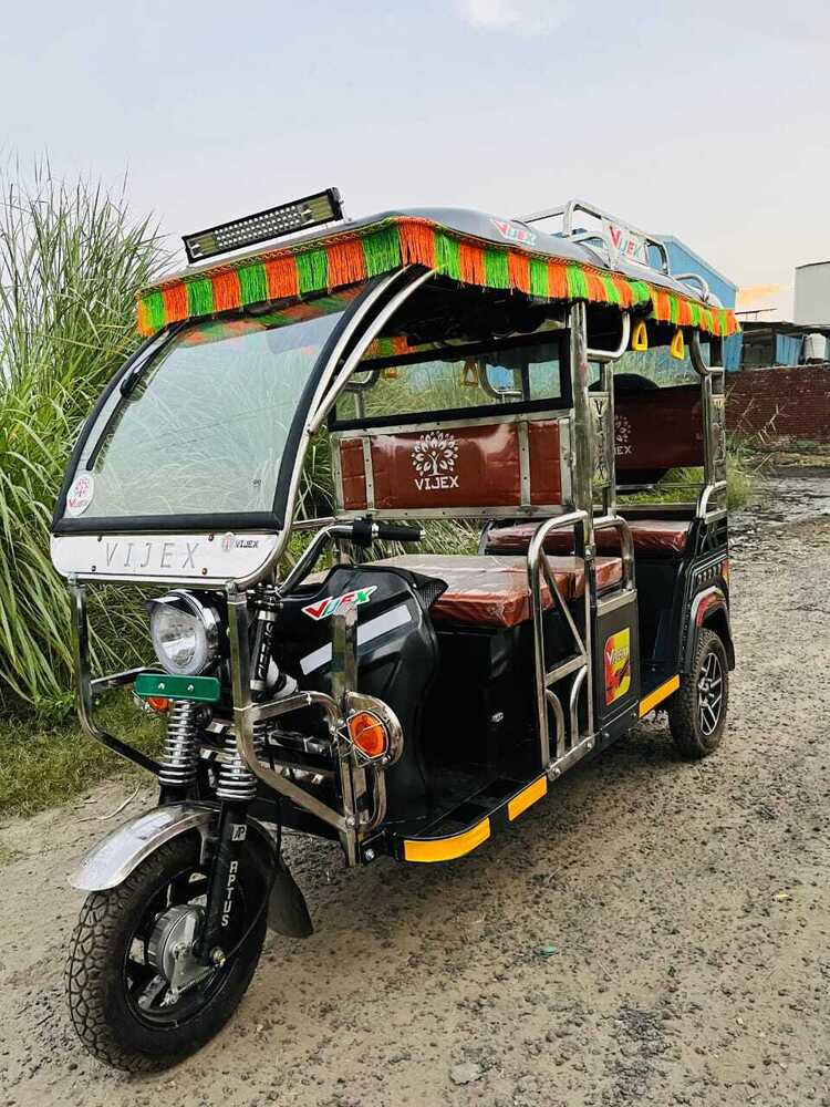 Vijex Electric E Rickshaw - Color: Black