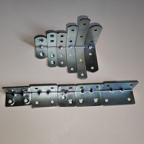 Metal Bracket - Color: Silver