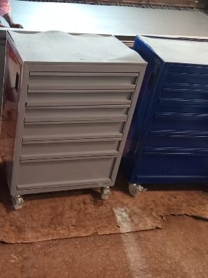 Tool Trolley - Color: Multiple Colour