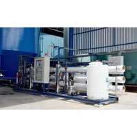 Commercial Reverse Osmosis System - Stainless Steel, 380 V Electric Drive | Full Automatic Operation, High Volume Filtration