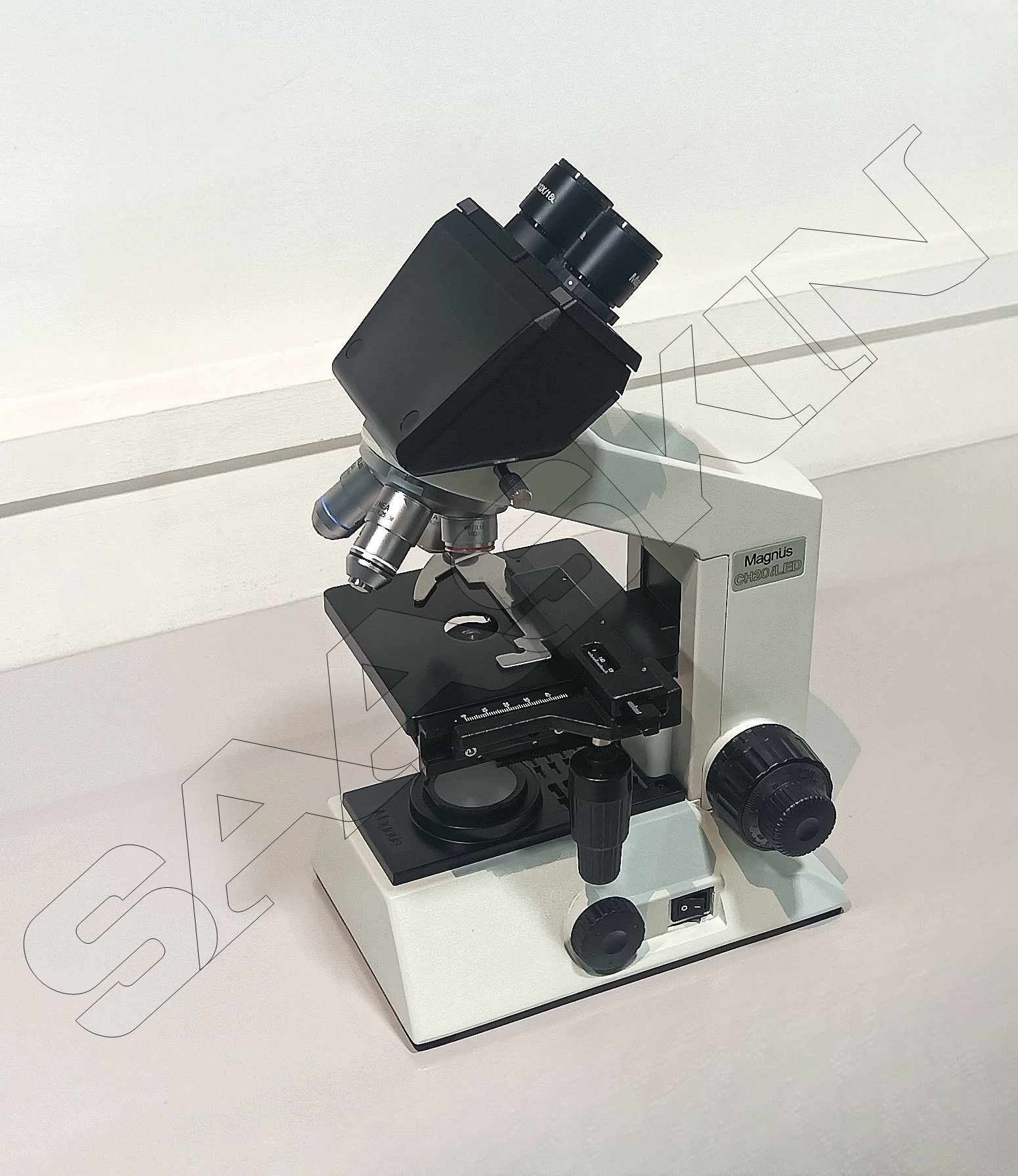 Olympus Magnus Ch20i Research Microscope