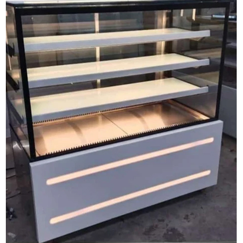 Cake Glass Display Counter - Design: Customized