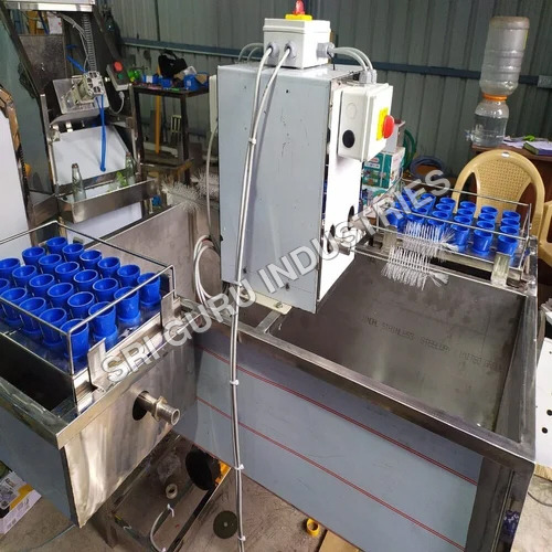 Automatic Bottle Cleaning Brushing Machine