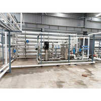 Industrial Packaged Drinking Water Filling Machine - Automatic Grade: Automatic