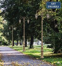CAST IRON LAMP POLE DOUBLE ARM BRACKET