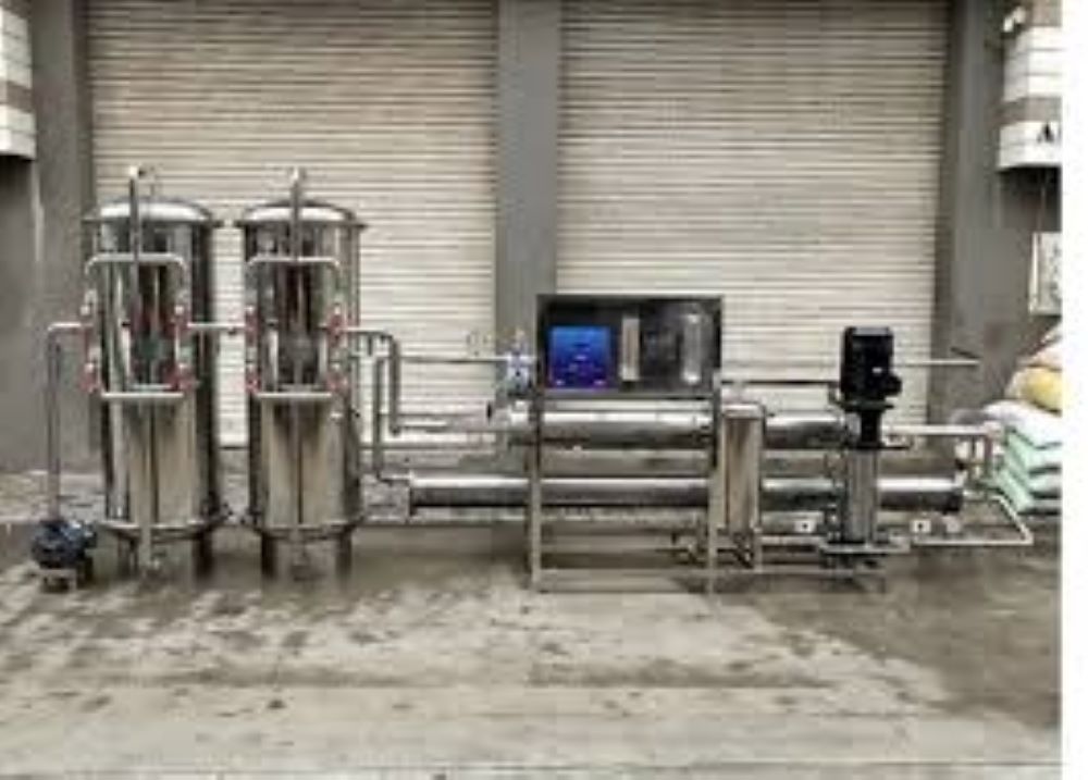 4000LPH Stainless Steel Reverse Osmosis Plant - 220 Volt Electric Driven, High Purity Water Purification System, Durable & Efficient