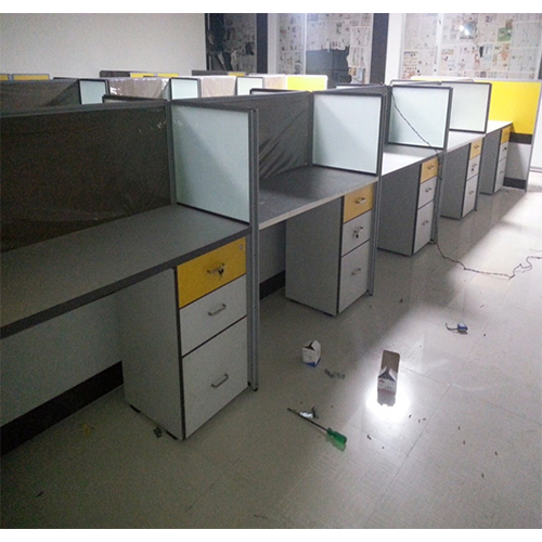 60 Mm Workstation Partition System - Color: As Per Requirement