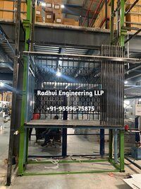 HYDRAULIC CAGE LIFT