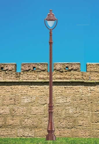 Decorative Cast Iron lamp pole with single light