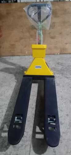 SCALE PALLET TRUCK 2TON 685