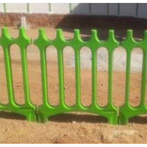 Green Rcc Picket Fence - Material: Cement