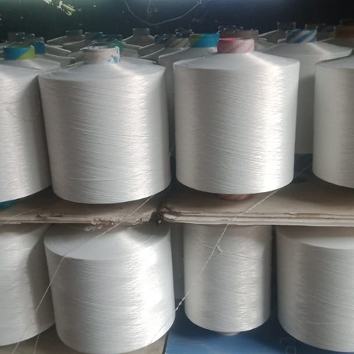 White Polyester Row Yarn