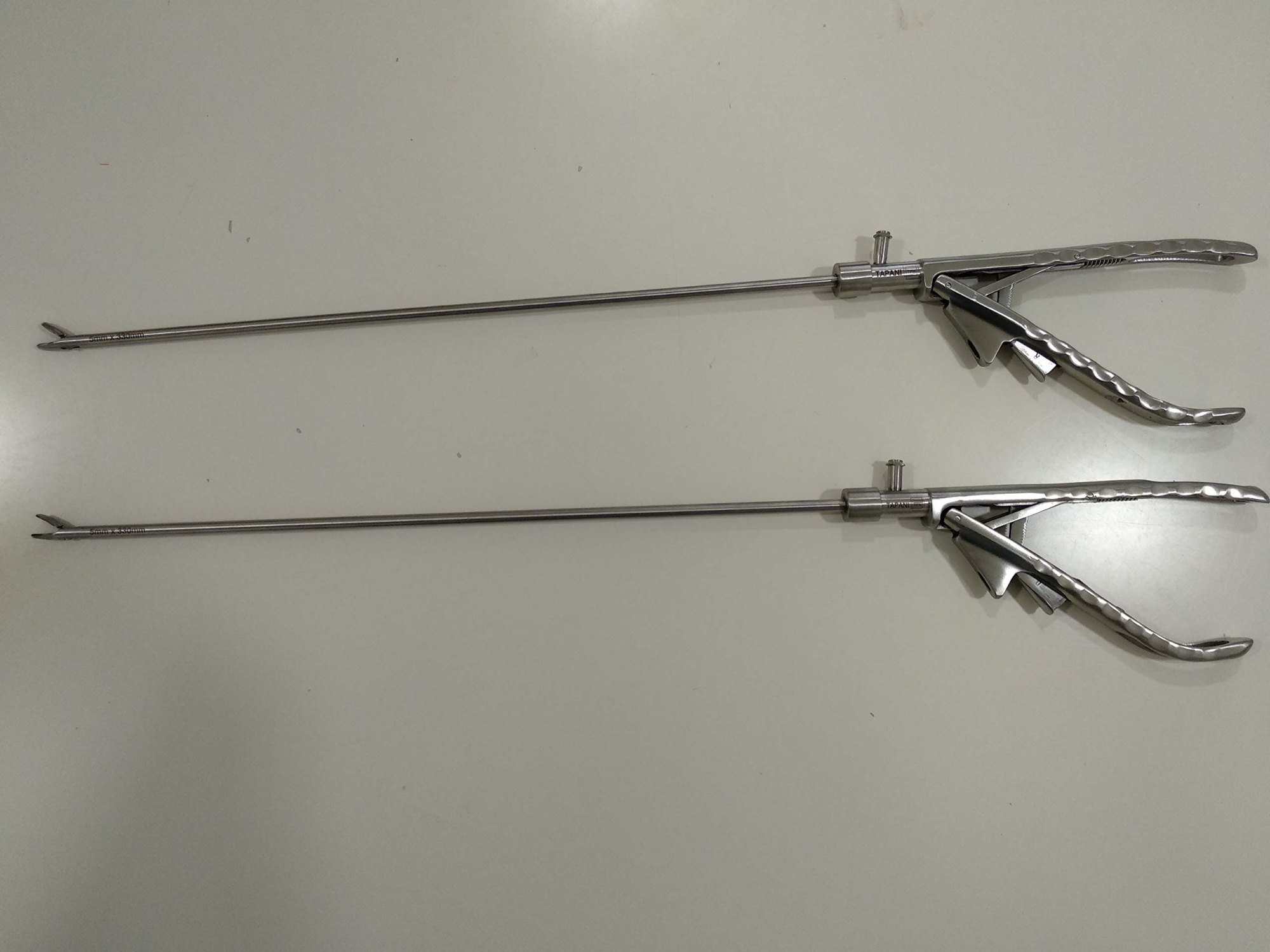 सुई धारण करने वाला ,ड्राइवर V प्रकार वक्र जबड़ा Tc लैप्रोस्कोपी लैप्रोस्कोपिक उपकरण - पॉल मेडिकल सिस्टम्स