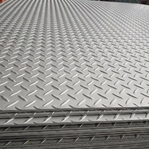 Stainless Steel Chequered Plate - 2 mm Thickness, SS316 Grade | ASTM Standard, Hot-Rolled Surface, Sleek Silver Finish