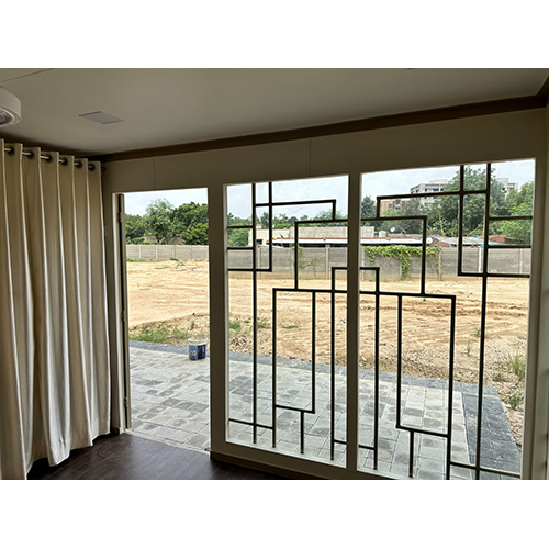 Portable Farm House Container - Color: As Per Requirement