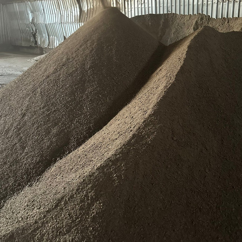 Organic Sunflower Meal - Granule Form, Organic Sunflowers for Healthy Poultry Nutrition, Efficacious Feed Preservative, Easy Water Application, 3-Month Shelf Life