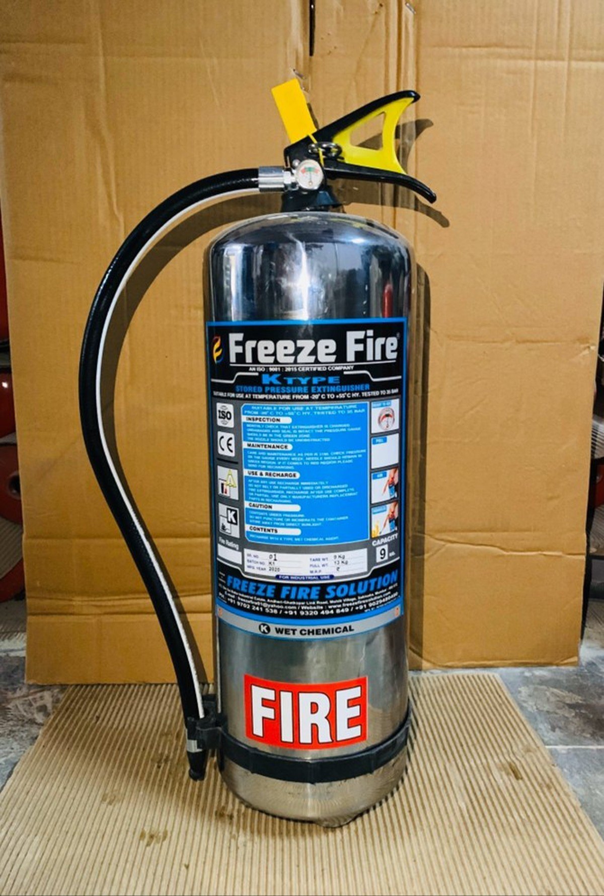 Kitchen Type Fire Extinguisher - Capacity: 4