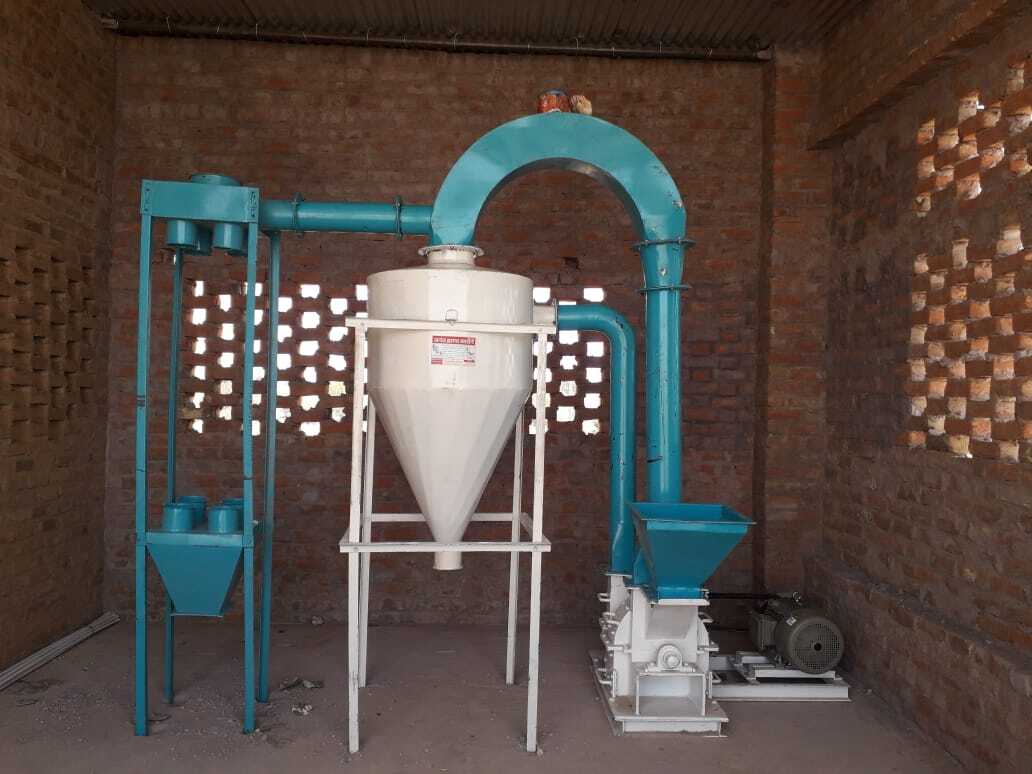 Sawdust Grinder Machine - Stainless Steel, Standard Size | Corrosion Resistant, Low Maintenance, High Performance