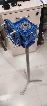 Industrial Agitator - Steel & Aluminum, 1000x500x200 Mm, Blue | Variable Speed, 1-5 Hp Power, Ce Certified For Industrial Mixing Applications